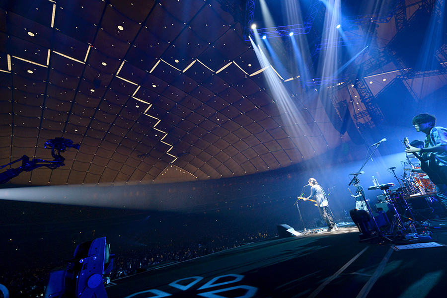 Back Number Dome Tour 18 Stay With You 東京ドーム公演 ライブレポート Back Numberを聴いたことを 絶対に後悔させないから Di Ga Online ライブ コンサートチケット先行 Disk Garage ディスクガレージ