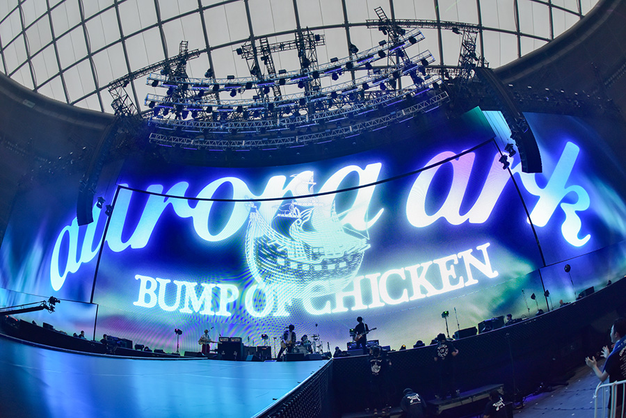 Bump Of Chicken ツアー初日で作り上げた未知の音楽体験 Di Ga