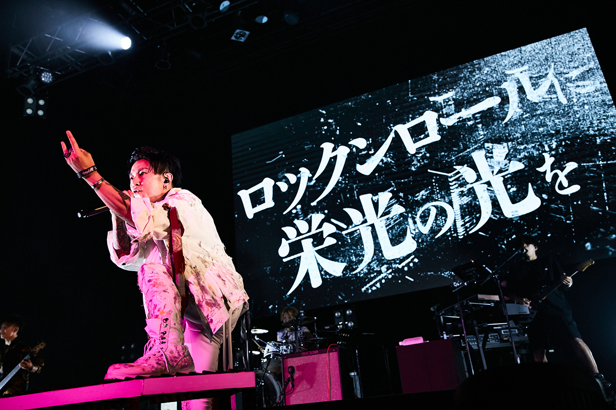 未完成ストーリー(ライブ会場限定シングル)ASH DA HERO | chicshabu.com