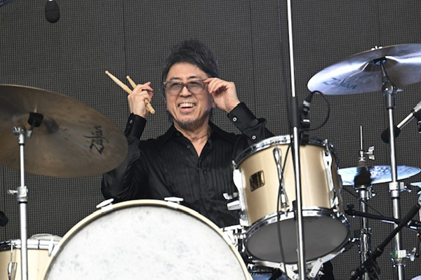 江口信夫(Drums)